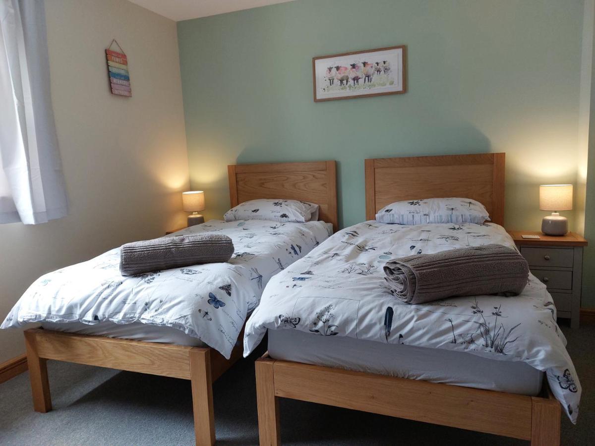 Two Bedroom Cottage - Country Lane -10 Min Walk To Perranporth Beach 외부 사진