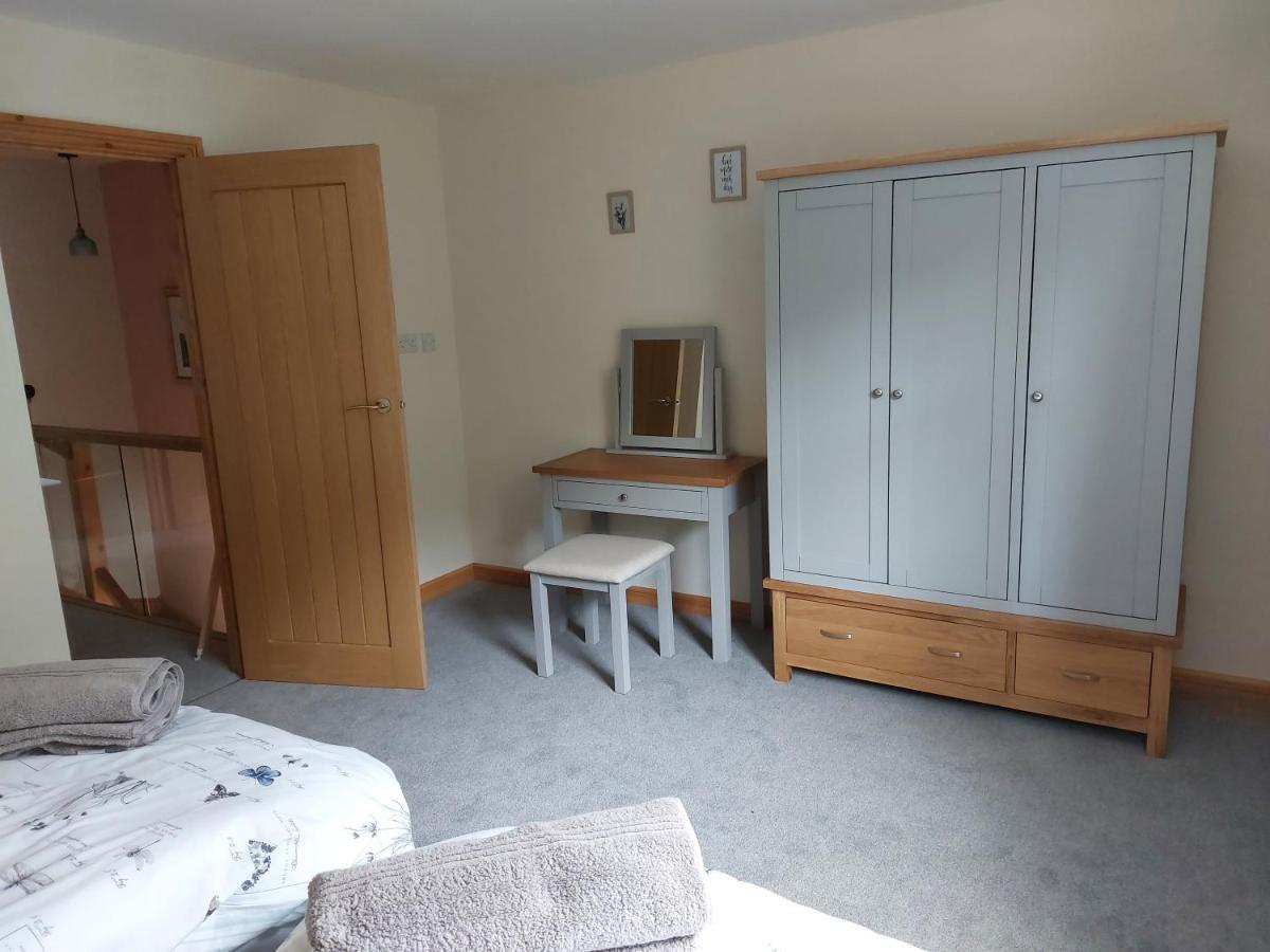 Two Bedroom Cottage - Country Lane -10 Min Walk To Perranporth Beach 외부 사진